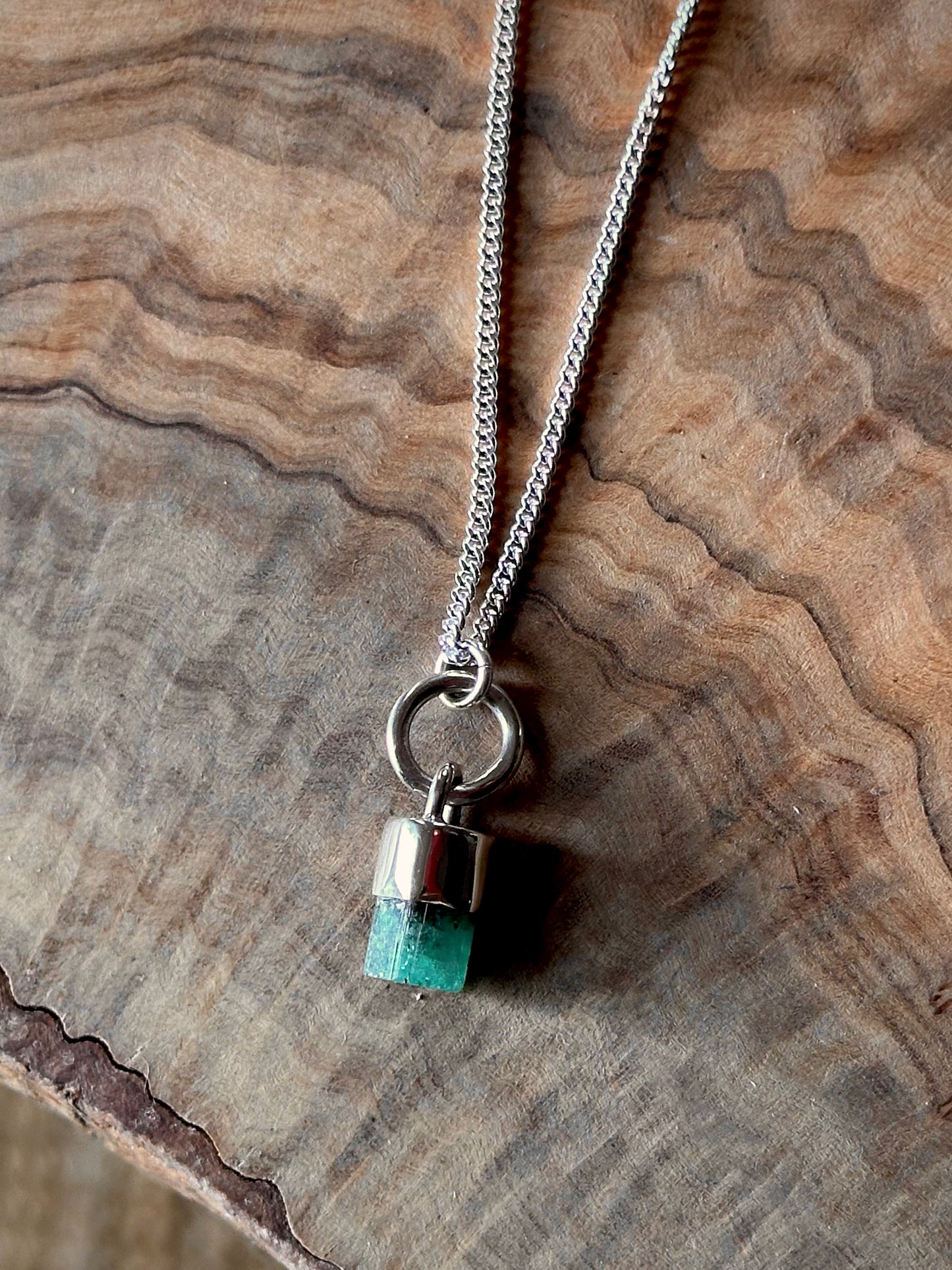 colombian emerald pendant